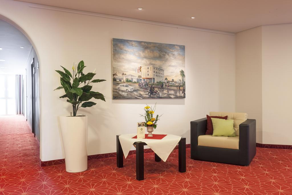 Hotel Zeller'S Quartier Königsbrunn Exteriér fotografie