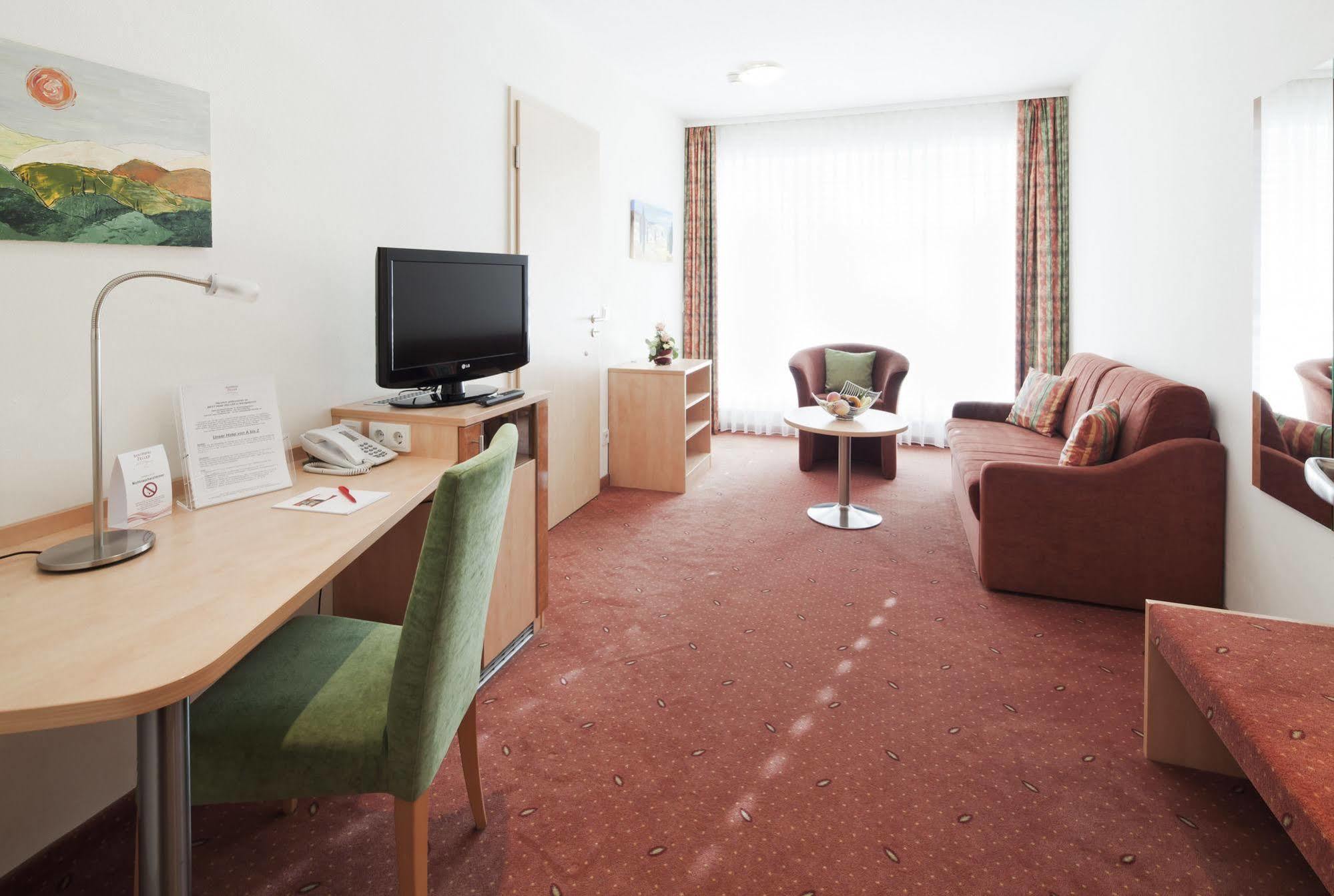 Hotel Zeller'S Quartier Königsbrunn Pokoj fotografie
