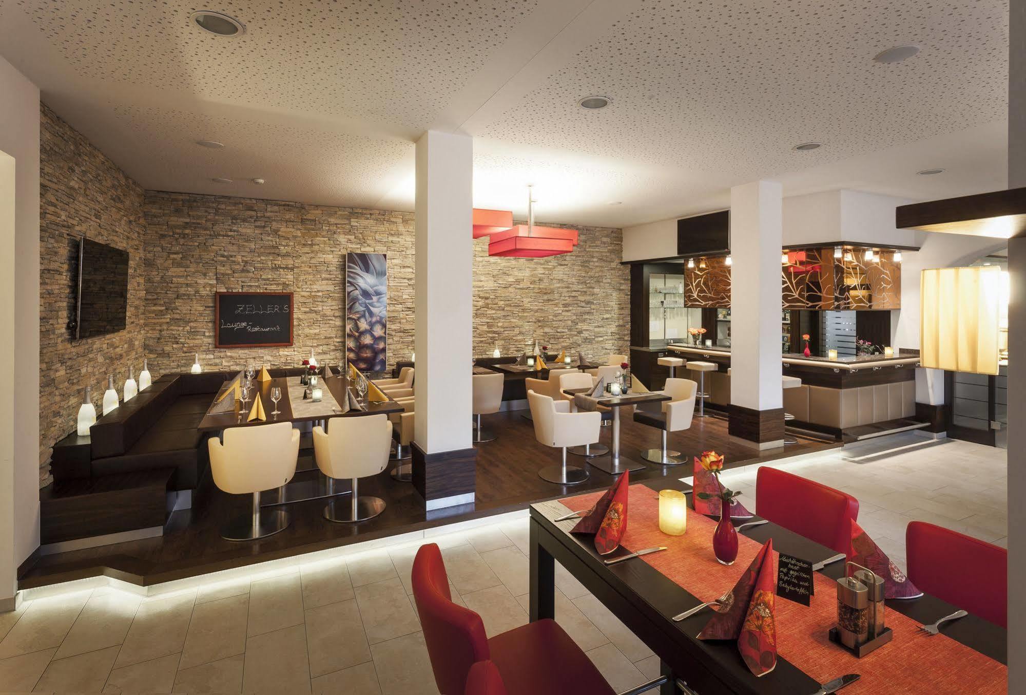 Hotel Zeller'S Quartier Königsbrunn Exteriér fotografie